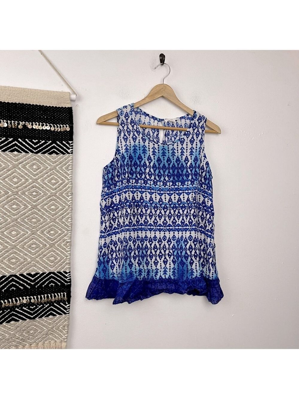 Anthropologie blue printed boho tank